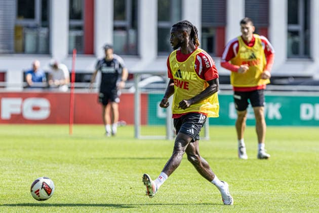 Training, 1.FC Köln, 26.08.2026 Gideon Mensah (1. FC Köln, 14) Training, 1.FC Köln, 26.08.2026 DFL regulations prohibit any use of photographs as image sequences and or quasi video. *** Training, 1. FC Köln, August 26, 2026 Gideon Mensah 1. FC Köln, 14 Training, 1. FC Köln, August 26, 2026 DFL regulations prohibit any use of photographs as image sequences and or quasi-videos Copyright: xBEAUTIFULxSPORTS Buriakovx
