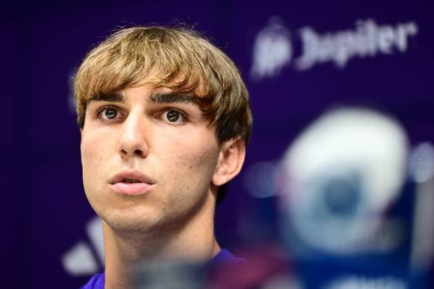 RSC Anderlecht v Kairat Almaty - UEFA Europa League Media Activities 26 08 2026 ANDERLECHT, BELGIUM - AUGUST 26 : Cvetkovic Mihajlo forward of RSC Anderlecht speaking with the media during a pre-match press conference, PK, Pressekonferenz ahead of the UEFA Europa League 2026 27 play-off round second leg between RSC Anderlecht and Kairat Almaty on August 26, 2026 in Anderlecht, Belgium, 26 08 2026 Anderlecht Belgium  Copyright: xPeterxDexVoechtx