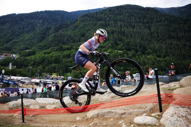 2026 UCI Mountain Bike World Championships Picture by Ed Sykes SWpix.com - 26 08 2026 - Cycling - 2026 UCI Mountain Bike World Championships - Val di Sole, Trentino, Italy - Mixed Team Relay (XCR) - Aida Linton (USA) Copyright: x xSWpix.comx(t axPhotographyxHubxLtd)xEdxSykes SWpix.comx SWP-3030-19597