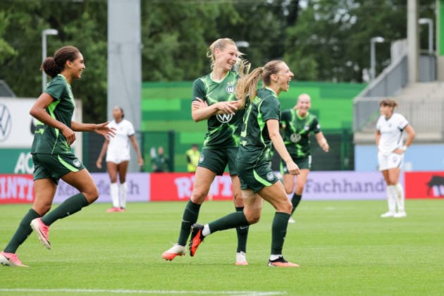 26.08.2026, xgrfx, Fussball UEFA WCL Quali 3.Runde, VfL Wolfsburg - Inter Mailand v.l. Tor, Lara Prasnikar zum 1:0 (VfL Wolfsburg) Wolfsburg