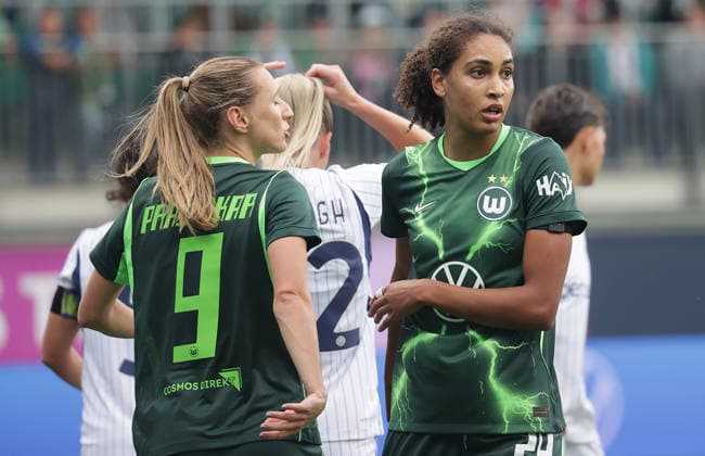 Lara Prasnikar (VfL Wolfsburg), Cora Zicai (VfL Wolfsburg) Fussball, Frauen, Saison 2026 2027, Womens Champions LeagueQualifikation, 3.Runde, VfL Wolfsburg gegen Inter Mailand