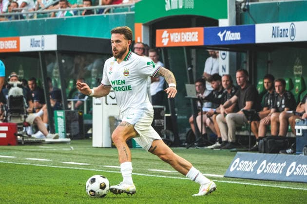 Fussball: Österreich: UEFA Conference League 2026 2027 - Play-offs - Rückspiel, 26.08.2026 - SK Rapid Wien (Österreich) vs. Heart of Midlothian FC (Hearts - Schottland) - Weststadion (Wien, Österreich); Jannes Horn (SK Rapid Wien) Copyright: xLukasxBierederx