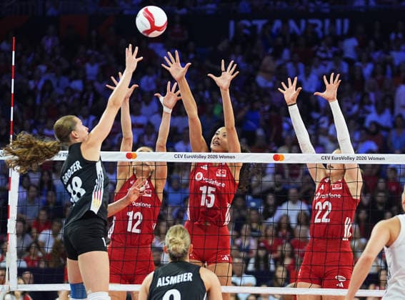 Turkiye v Germany - CEV EuroVolley 2026 ISTANBUL, TURKIYE - AUGUST 26: Deniz Uyanik (15), and Elif Sahin (12) of Turkiye in action against Leana Grozer (18) of Germany during the CEV EuroVolley 2026 Women Group A match between Turkiye and Germany at Sinan Erdem Sports Hall, on August 26, 2026, in Istanbul, Turkiye. Esra Bilgin Anadolu Istanbul Turkey. Editorial use only. Please get in touch for any other usage.  Copyright: x2026xAnadoluxEsraxBilginx