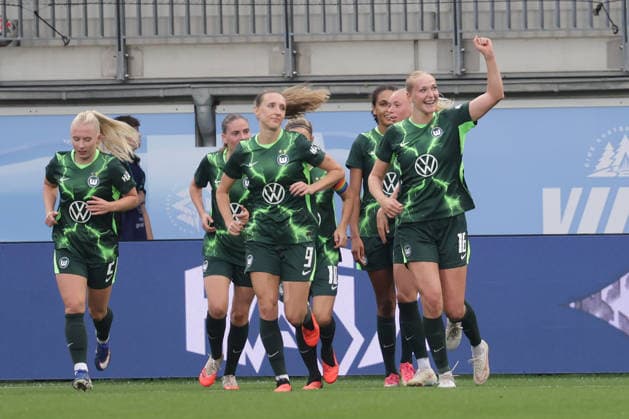 2-0 Torjubel Camilla Kuever (VfL Wolfsburg) Fussball, Frauen, Saison 2026 2027, Womens Champions LeagueQualifikation, 3.Runde, VfL Wolfsburg gegen Inter Mailand