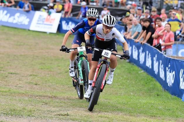 Mountain Bike Cycling World Championships UCI 2026 Pierre Teyssot MAXPPP ; Mountain Bike Cycling World Championships UCI 2026 in Commezzadura on August 26, 2026. Cross Country Mixed Team Relay Race, in action Valentina Corvi (ITA) and Anja Grossmann (SUI) Pierre Teyssot Maxppp Commezzadura Val di Sole - Trentino Italy  Copyright: xMAXPPPxPierrexTeyssotx TEY60694 TEY60694