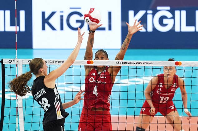 Turkiye v Germany - CEV EuroVolley 2026 ISTANBUL, TURKIYE - AUGUST 26: Melissa Teresa Vargas (4) of Turkiye in action against Leana Grozer (18) of Germany during the CEV EuroVolley 2026 Women Group A match between Turkiye and Germany at Sinan Erdem Sports Hall, on August 26, 2026, in Istanbul, Turkiye. Esra Bilgin Anadolu Istanbul Turkey. Editorial use only. Please get in touch for any other usage.  Copyright: x2026xAnadoluxEsraxBilginx
