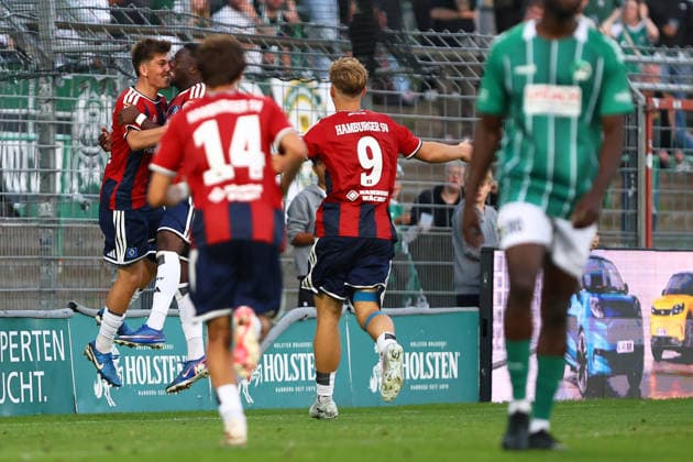 2 Dorian Migalic (Hamburger SV U21, U 21 bejubelt seinen Treffer zum 0:2. Fußball I Herren I Regionalliga Nord I Saison 2026-2027 I 5. Spieltag I VfB Lübeck - Hamburger SV U21 I 26.08.2026 I Stadion an der Lohmühle *** 2 Dorian Migalic of Hamburger SV U21 celebrates his goal to make it 0–2 Soccer I Men s I Regionalliga Nord I 2026–2027 Season I Matchday 5 I VfB Lübeck vs. Hamburger SV U21 I August 26, 2026 I Stadion an der Lohmühle