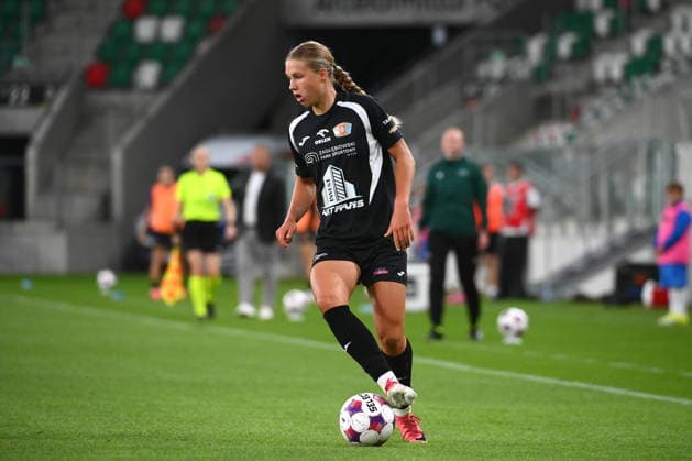 SOSNOWIEC 26.08.2026 MECZ III RUNDA KWALIFIKACJI LIGA MISTRZOW SEZON 2026 27 CZARNI SOSNOWIEC - OUD-HEVERLEE LEUVEN -- UEFA WOMEN S CHAMPIONS LEAGUE QUALIFYING THIRD ROUND MATCH CZARNI SOSNOWIEC - OUD-HEVERLEE LEUVEN ZOFIA BURZAN FOT. KRZYSZTOF HELIOS 400MM NEWSPIX.PL --- newspix.pl 