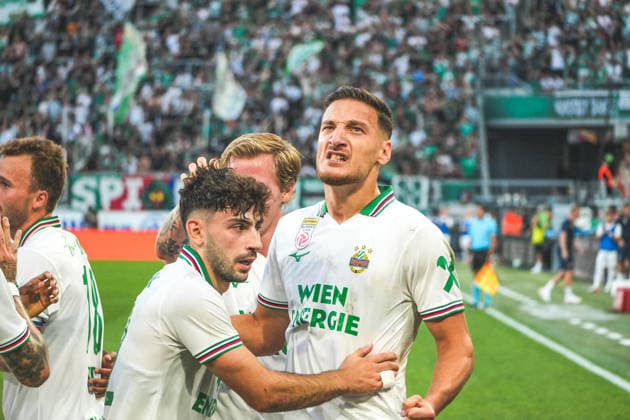 Fussball: Österreich: UEFA Conference League 2026 2027 - Play-offs - Rückspiel, 26.08.2026 - SK Rapid Wien (Österreich) vs. Heart of Midlothian FC (Hearts - Schottland) - Weststadion (Wien, Österreich); Ercan Kara (SK Rapid Wien) mit dem Tor zum 1:0 - Jubel, Torjubel Copyright: xLukasxBierederx