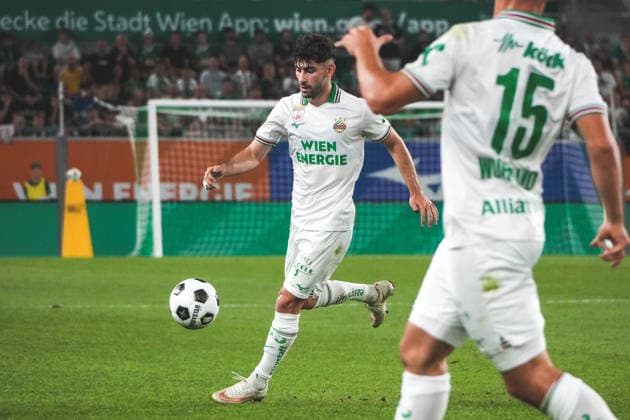 Fussball: Österreich: UEFA Conference League 2026 2027 - Play-offs - Rückspiel, 26.08.2026 - SK Rapid Wien (Österreich) vs. Heart of Midlothian FC (Hearts - Schottland) - Weststadion (Wien, Österreich); Yusuf Demir (SK Rapid Wien) Copyright: xLukasxBierederx