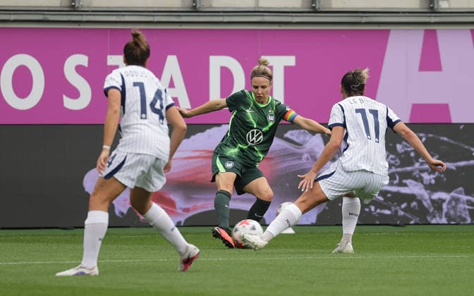 Svenja Huth (VfL Wolfsburg), Fussball, Frauen, Saison 2026 2027, Womens Champions LeagueQualifikation, 3.Runde, VfL Wolfsburg gegen Inter Mailand, 2-0