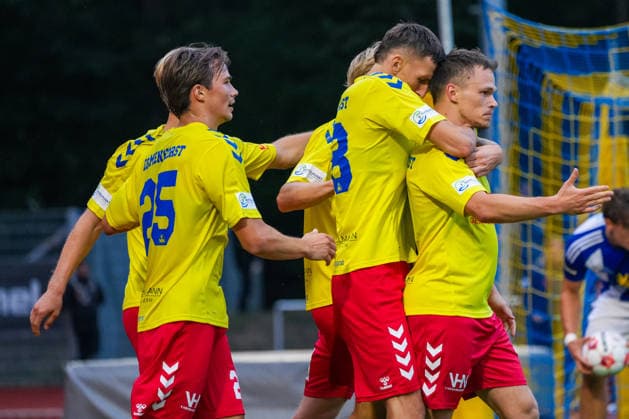 Torjubel zum 1:0 für SV Atlas Delmenhorst durch Tobias Fagerström (SV Atlas Delmenhorst, 9), Deutschland: Fussball, Regionalliga Nord, Saison 2026 27, 5. Spieltag, 26.08.2026, SV Atlas Delmenhorst vs BSV Kickers Emden, Stadion an der Düsternortstraße (Delmenhorst, Niedersachsen) Copyright: xLeonxFrickx