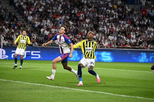 Football : Olympique Lyonnais v Fenerbahce SK - UEFA Champions League, Play-offs - 26 08 2026 Talisca of Fenerbahce SK during the UEFA Champions League, Play-offs, second leg football match between Olympique Lyonnais and Fenerbahce SK at Groupama Stadium Decines Charpieu Lyon France on August 26 2026 LYONFrance  Copyright: xMouradxAllilix