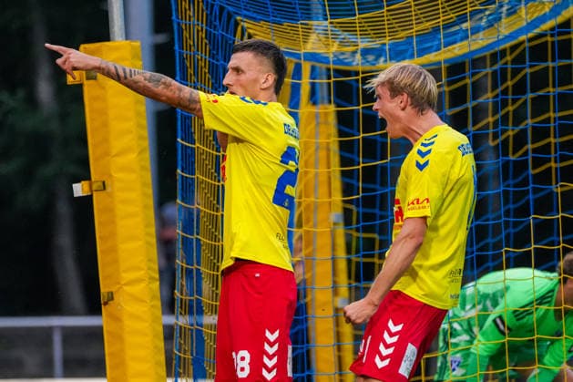 Torjubel zum 2:0 für SV Atlas Delmenhorst durch Steffen Rohwedder (SV Atlas Delmenhorst, 28), Deutschland: Fussball, Regionalliga Nord, Saison 2026 27, 5. Spieltag, 26.08.2026, SV Atlas Delmenhorst vs BSV Kickers Emden, Stadion an der Düsternortstraße (Delmenhorst, Niedersachsen) Copyright: xLeonxFrickx