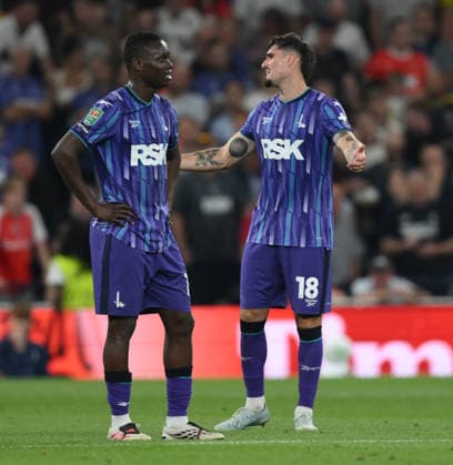 Tottenham Hotspur v Charlton Athletic Carabao Cup Charlton Athletic s Ivan Mesik (right) reacts after conceding their second goal during the Carabao Cup Second Round match at Tottenham Hotspur Stadium, London 26 08 2026 UK Newspapers OUT Copyright: xDanielxHamburyx FIL-23825-0105