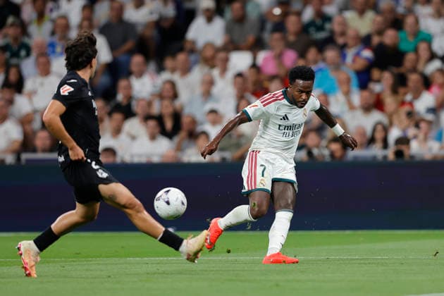 RECORD DATE NOT STATED Vinicius Jr (Real Madrid CF) controls the ball during the LaLiga EA Sports match between Real Madrid CF and Real Sociedad de Futbol at Estadio Santiago BernabÃ u on August 26, 2026 in Madrid, Spain. (Photo by Manu Reino DeFodi Images) -