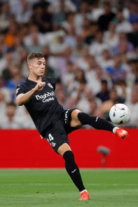 RECORD DATE NOT STATED Luka Sucic (Real Sociedad) controls the ball during the LaLiga EA Sports match between Real Madrid CF and Real Sociedad de Futbol at Estadio Santiago BernabÃ u on August 26, 2026 in Madrid, Spain. (Photo by Manu Reino DeFodi Images) -