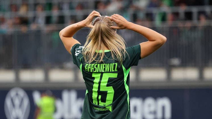 VfL vs. Inter, CL Frauen, Wolfsburg, 26.08.2026, Fußball, Frauen, VfL Wolfsburg vs. FC Inter Mailand, Champions League, Qualifikation, Saison 2026 2027: Weronika Arasniewicz (VfL Wolfsburg) AOK Stadion Niedersachsen Deutschland