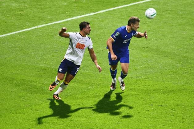 Jusef Erabi of Preston North End and James Tarkowski of Everton Preston North End v Everton, EFL Carabao Cup, Second Round, Football, Deepdale, Preston, UK - 26 Aug 2026Preston Deepdale United Kingdom EDITORIAL USE ONLY No use with unauthorised audio, video, data, fixture lists, club league logos or live services. Online in-match use limited to 120 images, no video emulation. No use in betting, games or single club league player publications. Copyright: xPhilxOldham Shutterstockx 17115056ap