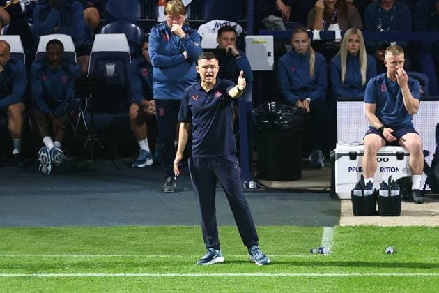 Preston North End manager Paul Heckingbottom Preston North End v Everton, EFL Carabao Cup, Second Round, Football, Deepdale, Preston, UK - 26 Aug 2026Preston Deepdale United Kingdom EDITORIAL USE ONLY No use with unauthorised audio, video, data, fixture lists, club league logos or live services. Online in-match use limited to 120 images, no video emulation. No use in betting, games or single club league player publications. Copyright: xPhilxOldham Shutterstockx 17115056aq
