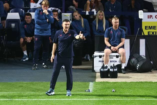Preston North End manager Paul Heckingbottom Preston North End v Everton, EFL Carabao Cup, Second Round, Football, Deepdale, Preston, UK - 26 Aug 2026Preston Deepdale United Kingdom EDITORIAL USE ONLY No use with unauthorised audio, video, data, fixture lists, club league logos or live services. Online in-match use limited to 120 images, no video emulation. No use in betting, games or single club league player publications. Copyright: xPhilxOldham Shutterstockx 17115056an