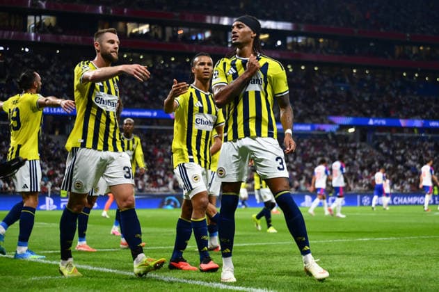 Olympique Lyon v Fenerbahce - UEFA Champions League LYON, FRANCE - AUGUST 26: Archie Brown (3) of Fenerbahce celebrates after a goal during the UEFA Champions League play-off second-leg match between Olympique Lyon and Fenerbahce at Groupama Stadium in Lyon, France on August 26, 2026. Arif Hudaverdi Yaman Anadolu Lyon France. Editorial use only. Please get in touch for any other usage.  Copyright: x2026xAnadoluxArifxHudaverdixYamanx