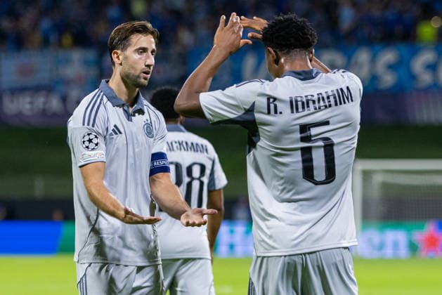 Team SK Slovan Bratislava seen celebrating a goal during UEFA Champions league second leg play-off game between teams of SK Slovan Bratislava and Celje (Dominika Kortvelyesiova Ball Raw Images) Celje Stadion Celje Slovenia Copyright: xDominikaxKortvelyesiovax DKOR3699