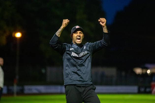 Jubel bei GFC Trainer Alain Karim nach dem Abpfiff GER, Fussball, Herren, Regionalliga Nordost, Saison 2026-2027, Greifswalder FC - SV Babelsberg 03, Endstand 2:1