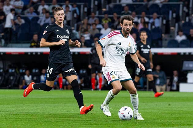 ESP: Real Madrid CF v Real Sociedad La Liga EA Sports Bernardo Silva of Real Madrid during La Liga EA Sports match between Real Madrid and Real Sociedad at Estadio Santiago Bernabeu on August 26, 2026 in Madrid, Spain. Madrid Madrid Spain Football Copyright: xAlejandroxMatiasx