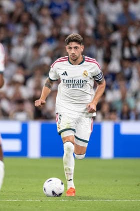 MADRID, SPAIN - AUGUST 26: Federico Valverde of Real Madrid runs with the ball during the LaLiga EA Sports football match between Real Madrid and Real Sociedad at Estadio Santiago Bernabeu on August 26, 2026 in Madrid, Spain. (Photo by Ricardo Nogueira Sports Press Photo) Copyright: xRicardoxNogueira SportsxPressxPhotox Sportspressphoto_SPR216484