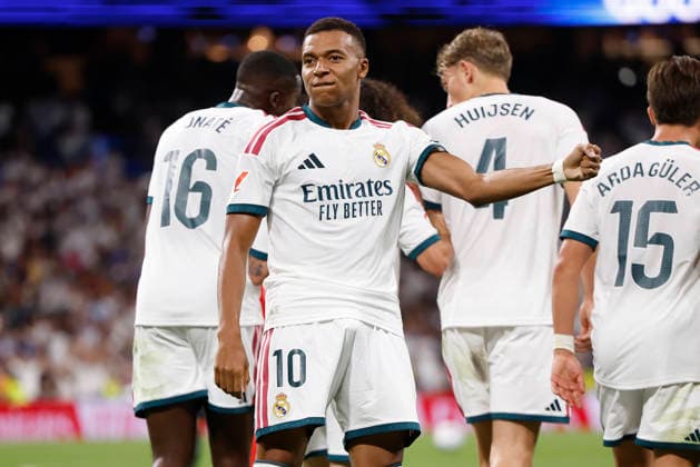 RECORD DATE NOT STATED Kylian Mbappe (Real Madrid CF) celebrates after scoring his team˜s second goal with team mates during the LaLiga EA Sports match between Real Madrid CF and Real Sociedad de Futbol at Estadio Santiago BernabÃ u on August 26, 2026 in Madrid, Spain. (Photo by Manu Reino DeFodi Images) -