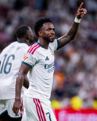 Real Madrid CF v Real Sociedad Vinicius Junior of Real Madrid CF celebrates his goal during the LaLiga EA Sports football match between Real Madrid CF and Real Sociedad at Estadio Bernabeu on August 26, 2026 in Madrid, Spain. Madrid Estadio Bernabeu Madrid Spain Copyright: xAlbertoxGardinx AGardin_20260826_Foot_Liga_Rea_Mad_Rea_Soc_0182