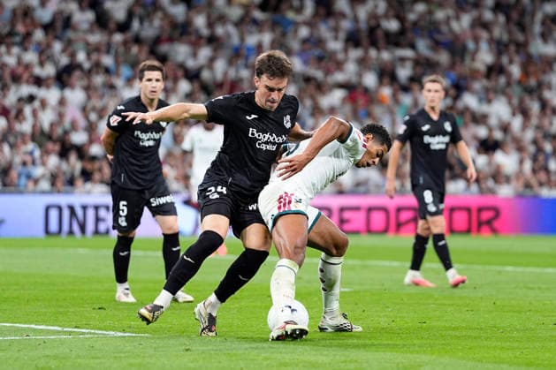 August 26, 2026, Madrid, Madrid, Spain: Jude Bellingham of Real Madrid CF and Luken Beitia of Real Sociedad in action during the Spanish League, LaLiga EA Sports, football match played between Real Madrid and Real Sociedad at Bernabeu stadium on August 26, 2026, in Madrid, Spain. Real Madrid V Real Sociedad - LaLiga EA Sports  - ZUMAa181 20260826_zaa_a181_212 Copyright: xOscarxJ.xBarrosox