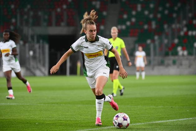 SOSNOWIEC 26.08.2026 MECZ III RUNDA KWALIFIKACJI LIGA MISTRZOW SEZON 2026 27 CZARNI SOSNOWIEC - OUD-HEVERLEE LEUVEN -- UEFA WOMEN S CHAMPIONS LEAGUE QUALIFYING THIRD ROUND MATCH CZARNI SOSNOWIEC - OUD-HEVERLEE LEUVEN ALIXE BOSTEELS FOT. KRZYSZTOF HELIOS 400MM NEWSPIX.PL --- newspix.pl 