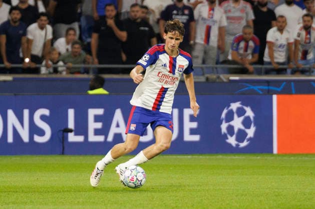 Tyler Morton seen during UEFA Champions League play off qualifying game between teams of Olympique Lyon and Fenerbahce SK (Quentin Montiel-Font Ball Raw Images) DÃ cines-Charpieu Groupama Stadium France Copyright: xQuentinxMontiel-Fontx quentinmontielfont_lyon_fenerbahce_2627-9-2