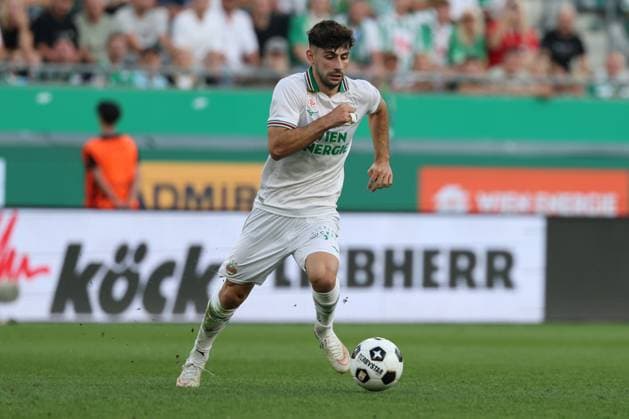26.August.2026 - SOCCER - 2026 27 UEFA Conference League Play-offs, 2nd Leg, SK Rapid Wien vs Heart of Midlothian FC Yusuf Demir (Rapid Wien) is in action VIENNA VIENNA, AUSTRIA Allianz Stadion SK Rapid Wien Allianz Stadion AUSTRIA Copyright: xYigitxOermex xPsxImagesxYigitxOermex xPsxImagesx