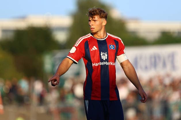 9 Joonas Frenzel (Hamburger SV U21, U 21 Fußball I Herren I Regionalliga Nord I Saison 2026-2027 I 5. Spieltag I VfB Lübeck - Hamburger SV U21 I 26.08.2026 I Stadion an der Lohmühle *** 9 Joonas Frenzel Hamburger SV U21 Soccer I Men s I Regionalliga Nord I 2026–2027 Season I Matchday 5 I VfB Lübeck vs. Hamburger SV U21 I August 26, 2026 I Stadion an der Lohmühle