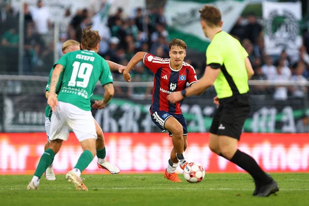 6 Henri Schümann (Hamburger SV U21, U 21 Fußball I Herren I Regionalliga Nord I Saison 2026-2027 I 5. Spieltag I VfB Lübeck - Hamburger SV U21 I 26.08.2026 I Stadion an der Lohmühle *** 6 Henri Schümann Hamburger SV U21 Soccer I Men’s I Regionalliga Nord I 2026–2027 Season I Matchday 5 I VfB Lübeck vs. Hamburger SV U21 I August 26, 2026 I Stadion an der Lohmühle