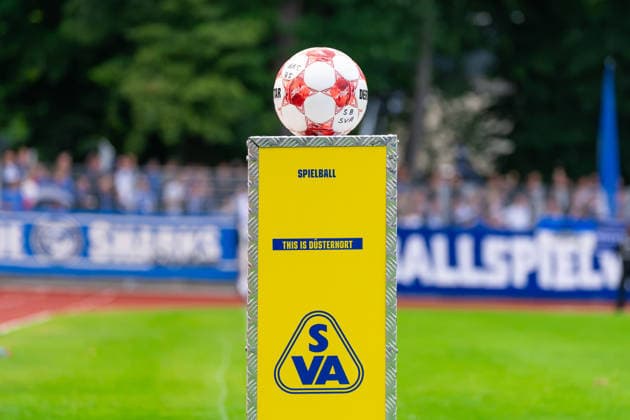 Spielball Regionalliga Nord, Derbystar, Deutschland: Fussball, Regionalliga Nord, Saison 2026 27, 5. Spieltag, 26.08.2026, SV Atlas Delmenhorst vs BSV Kickers Emden, Stadion an der Düsternortstraße (Delmenhorst, Niedersachsen) Copyright: xLeonxFrickx