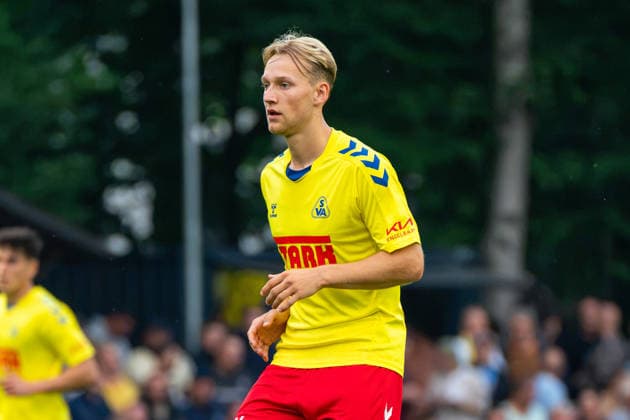 Dinand Gijsen (SV Atlas Delmenhorst, 8), Deutschland: Fussball, Regionalliga Nord, Saison 2026 27, 5. Spieltag, 26.08.2026, SV Atlas Delmenhorst vs BSV Kickers Emden, Stadion an der Düsternortstraße (Delmenhorst, Niedersachsen) Copyright: xLeonxFrickx
