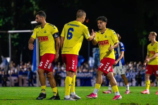 Ibrahim Temin (SV Atlas Delmenhorst, 5), Yehor Melenivskyi (SV Atlas Delmenhorst, 6), Yehya Alalami (SV Atlas Delmenhorst, 27), Deutschland: Fussball, Regionalliga Nord, Saison 2026 27, 5. Spieltag, 26.08.2026, SV Atlas Delmenhorst vs BSV Kickers Emden, Stadion an der Düsternortstraße (Delmenhorst, Niedersachsen) Copyright: xLeonxFrickx