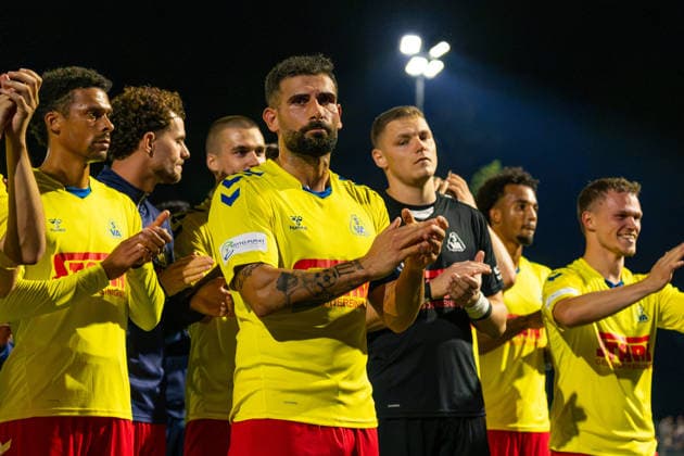 Ibrahim Temin (SV Atlas Delmenhorst, 5) Applaus für die Fans, Deutschland: Fussball, Regionalliga Nord, Saison 2026 27, 5. Spieltag, 26.08.2026, SV Atlas Delmenhorst vs BSV Kickers Emden, Stadion an der Düsternortstraße (Delmenhorst, Niedersachsen) Copyright: xLeonxFrickx