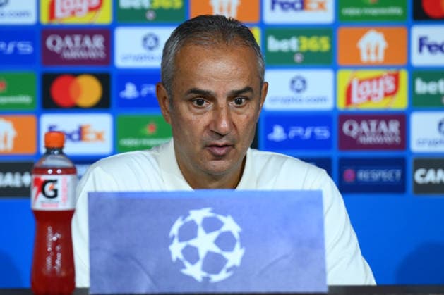 Head coach of Fenerbahce, Ismail Kartal LYON, FRANCE - AUGUST 27: Head coach of Fenerbahce, Ismail Kartal speaks during a press conference, PK, Pressekonferenz following a UEFA Champions League playoff round second-leg match between Olympique Lyon and Fenerbahce at Groupama Stadium in Lyon, France, on August 27, 2026. Arif Hudaverdi Yaman Anadolu Lyon France. Editorial use only. Please get in touch for any other usage.  Copyright: x2026xAnadoluxArifxHudaverdixYamanx