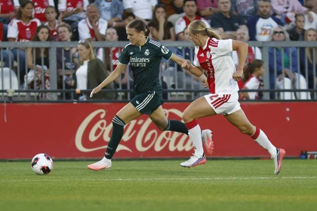 AMSTERDAM , 26-08-2026, Sportcomplex De Toekomst , Champions League Women , football , Third qualifying round 1st leg season 2026 2027 , match between Ajax and Real Madrid (women) , picture shows Real Madrid player Lotte Keukelaar , Ajax player Visscher Amber Ajax - Real Madrid (women)  x206075984x Copyright: