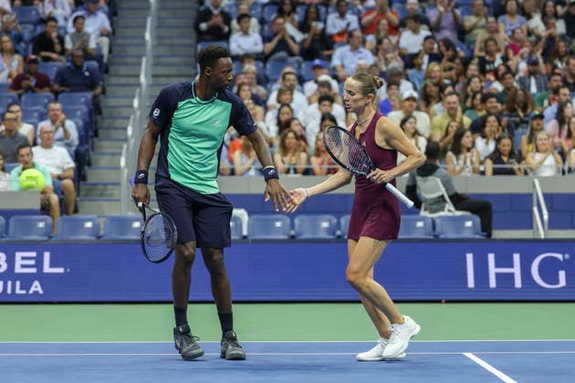 2026 US Open Mixed Doubles Championship semifinals Elina Svitolina (R) of Ukraine and Gael Monfils (L) of France react during the semifinal round of the Mixed Doubles Championship against Belinda Bencic of Switzerland and Flavio Cobolli of Italy at the Arthur Ashe Stadium in the USTA Billie Jean King National Tennis Center in Flushing Meadows, New York, USA, 26 August 2026. FLUSHING MEADOWS NEW YORK UNITED STATES  Copyright: xSARAHxYENESELx