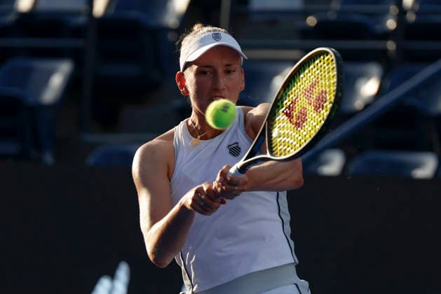 August 26, 2026, Monterrey, Nuevo Leon, Mexico: Elise Mertens (BEL) in action against Panna Udvardy (HUN) during the GNP Seguros WTA, Tennis Damen 500 Open at Club Sonoma in Monterrey, Nuevo Leon. Tenis 2026: WTA 500 Monterrey: Udvardy Vs Mertens  - ZUMAo125 20260826_zip_o125_018 Copyright: xAntonioxOjedax