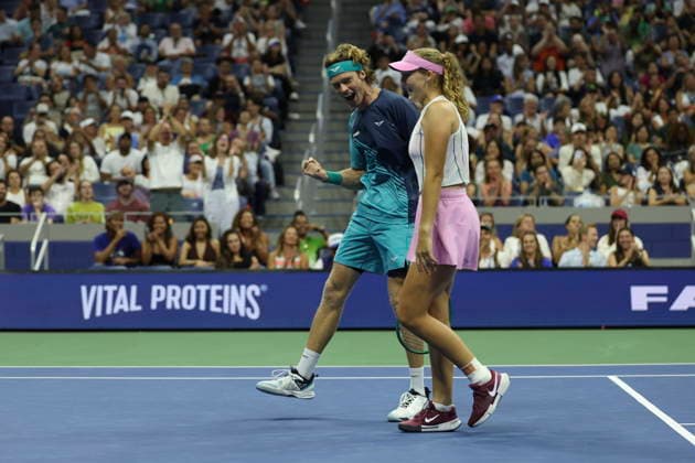 2026 US Open Mixed Doubles Championship semifinals Mirra Andreeva (front) and Andrey Rublev (back) of Russia react during the semifinal round of the Mixed Doubles Championship against Karolina Muchova and Jakub Mensik of Czechia at the Arthur Ashe Stadium in the USTA Billie Jean King National Tennis Center in Flushing Meadows, New York, USA, 26 August 2026. FLUSHING MEADOWS NEW YORK UNITED STATES  Copyright: xSARAHxYENESELx
