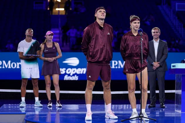 2026 US Open Mixed Doubles Championship Jakub Mensik (C) and Karolina Muchova (2-R) of Czechia speak to the audience after winning the final round of the Mixed Doubles Championship against Belinda Bencic of Switzerland and Flavio Cobolli of Italy at the Arthur Ashe Stadium in the USTA Billie Jean King National Tennis Center in Flushing Meadows, New York, USA, 26 August 2026. FLUSHING MEADOWS NEW YORK UNITED STATES  Copyright: xSARAHxYENESELx