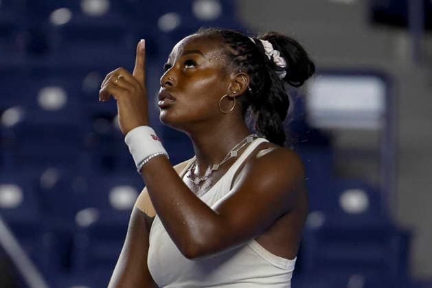 August 26, 2026, Monterrey, Nuevo Leon, Mexico: Tennis player Alycia Parks (USA) celebrates advancing to the quarterfinals of the WTA, Tennis Damen 500 GNP Seguros Open after defeating Poland s Maja Chwalinska (POL). Parks won 6:3, 2:6, 2:6. Tenis 2026: WTA 500 Monterrey: Chwalinska Vs Parks  - ZUMAo125 20260826_zip_o125_040 Copyright: xAntonioxOjedax