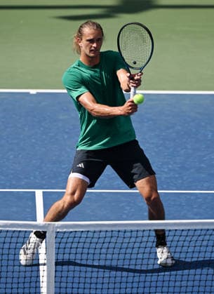 FLUSHING NY- AUGUST 26: Alexander Zverev is seen on the practice court during the 2026 US Open at the USTA Billie Jean King National Tennis Center on August 26, 2026 in Flushing Queens. Copyright: xmpi04 MediaPunchx